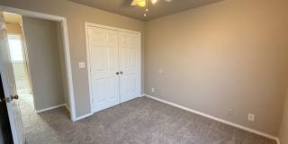 3 bedroom Two Story Duplex! Gallery 6