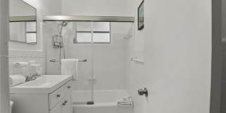 717 SW 13th Ave Gallery 5