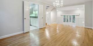 Beautifully Appointed Townhome in Historic Old Town Alexandria Gallery 7