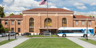 Avalon at Cahill Park Gallery 30