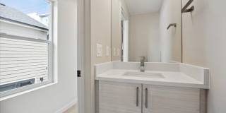 Fantastic Front Side Luxury Denver Townhome! Gallery 21