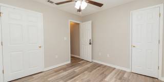 226 Runnymeade Drive Gallery 11