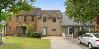 216 Cloverdale Boulevard unit: C Gallery 1