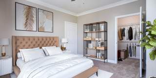 Jackson Hill Gallery 3