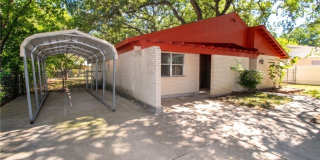 409 Oak Street Gallery 1