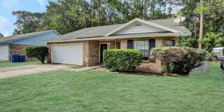 3 bedroom/ 2 bathroom home on the Northside! Gallery 4