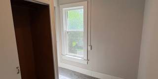 Three bedroom 1 1/2 bathroom single family home for rent Gallery 17