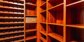 LUXURY Penthouse featuring a Custom Private Wine Cellar LUXURY Penthouse featuring a Custom Private Wine Cellar Gallery 15