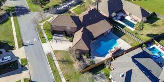 100 Stone Creek Cove Gallery 2