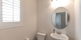 Beautifully Maintained 3 Bed, 2.5 Bath Home in Prime RiverPark Location Gallery 8