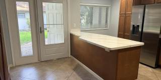 4075 Palm Forest Drive N Gallery 6