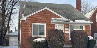 23113 HAYES Avenue Gallery 1