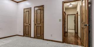 11201 Kingsgate Terrace Gallery 79