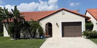 11 CAPITOL CT DEERFIELD BEACH, FL 33442 Gallery 1