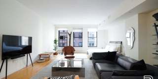 77 Reade Street Gallery 5