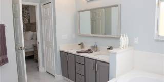 112 CYPRESS POINTE Court Gallery 13