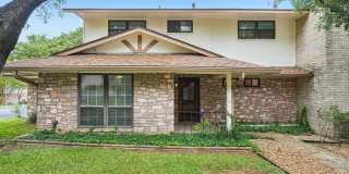 6106 VANCE JACKSON RD Gallery 1