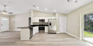 1336 W Cary Dr Gallery 3