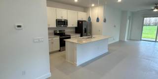 1769 SE Crosswood Way Gallery 4