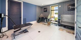 The Pearl Founders Square Apartments Gallery 31
