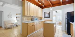 Home for rent Gallery 10