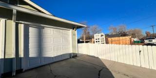 <b> Two Bedroom Duplex by Sparks High School<br><br> Gallery 1