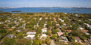 501 NE 51st St Gallery 29