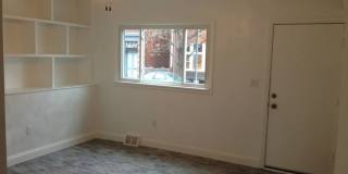 Stunning Renovation - South Side Flats Gallery 13