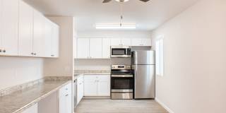 Sand Pebble & Spanish Oaks Apartments Gallery 2