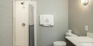 Irving Place North Rocky Point Gallery 8