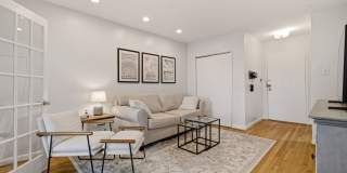 Top Floor Capitol Hill Unique One Bedroom- Utilities Included & Amazing Location Gallery 1