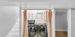 1010 Hollycrest Drive Gallery 14