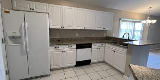 645 W Sunbird Path Gallery 9