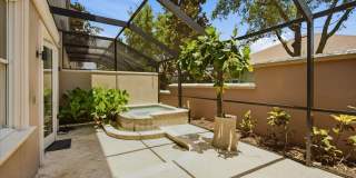 Luxury Townhome with 2 Car-Garage (Partial Utilities Included) Gallery 14