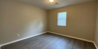201 Arthur Drive Gallery 20