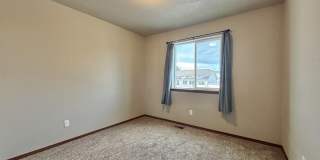 8811 North Elm Street Gallery 11