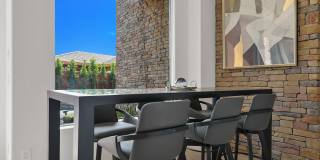 50070 Via De Moda Gallery 6