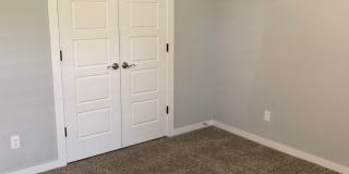 3 bedroom, 2 bathroom, 2 car garage Gallery 14
