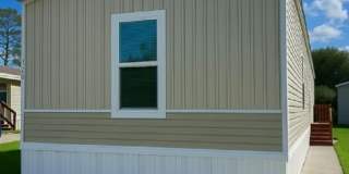 208 Barrow St Gallery 1