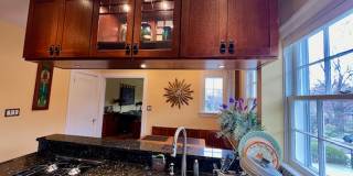 Beautifully Updated Furnished Home in Silver Spring Gallery 9