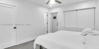 11900 N Bayshore Dr Gallery 11