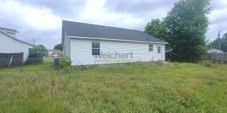 3bed/2bath house with fenced backyard Gallery 14