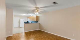 912 Willow Pond Street Gallery 8