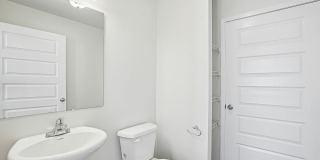 Carrington Square Gallery 69