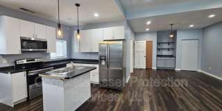 7302 Taft Street Gallery 1