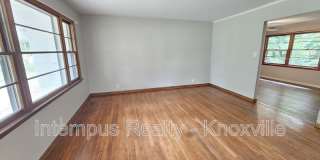2000 Nandina Dr Gallery 2