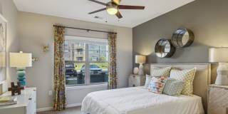 Dream Asheville Exchange Gallery 22