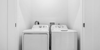 2532 ELVANS Road SE Gallery 37