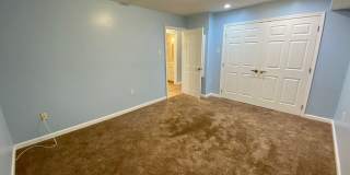 Top floor condo available Soon in Sun Valley! Gallery 10