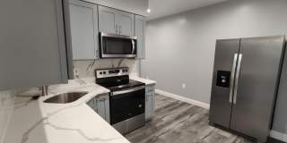 700-8 N MARSHALL Street Gallery 6